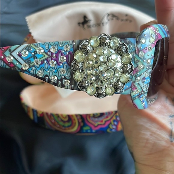 Montana West Black Sunglasses with Dark Tinted Lenses - Picture 7 of 7